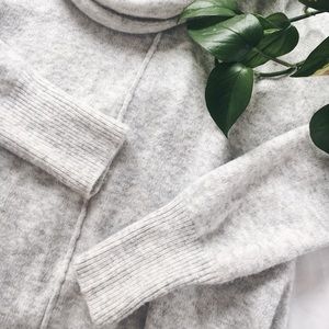 KAISELY • grey turtleneck/cowl neck sweater
